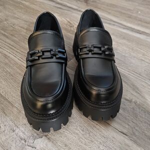 Steve Madden Platform Loafer Size 7